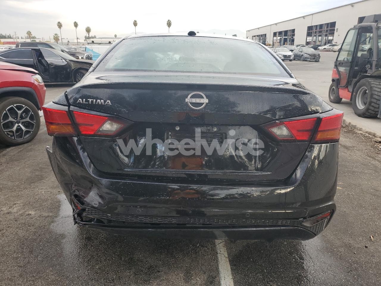 2025 NISSAN ALTIMA SV