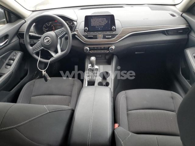 Photo 2 of 2025 NISSAN ALTIMA SV (VIN 1N4BL4DV2SN351226)