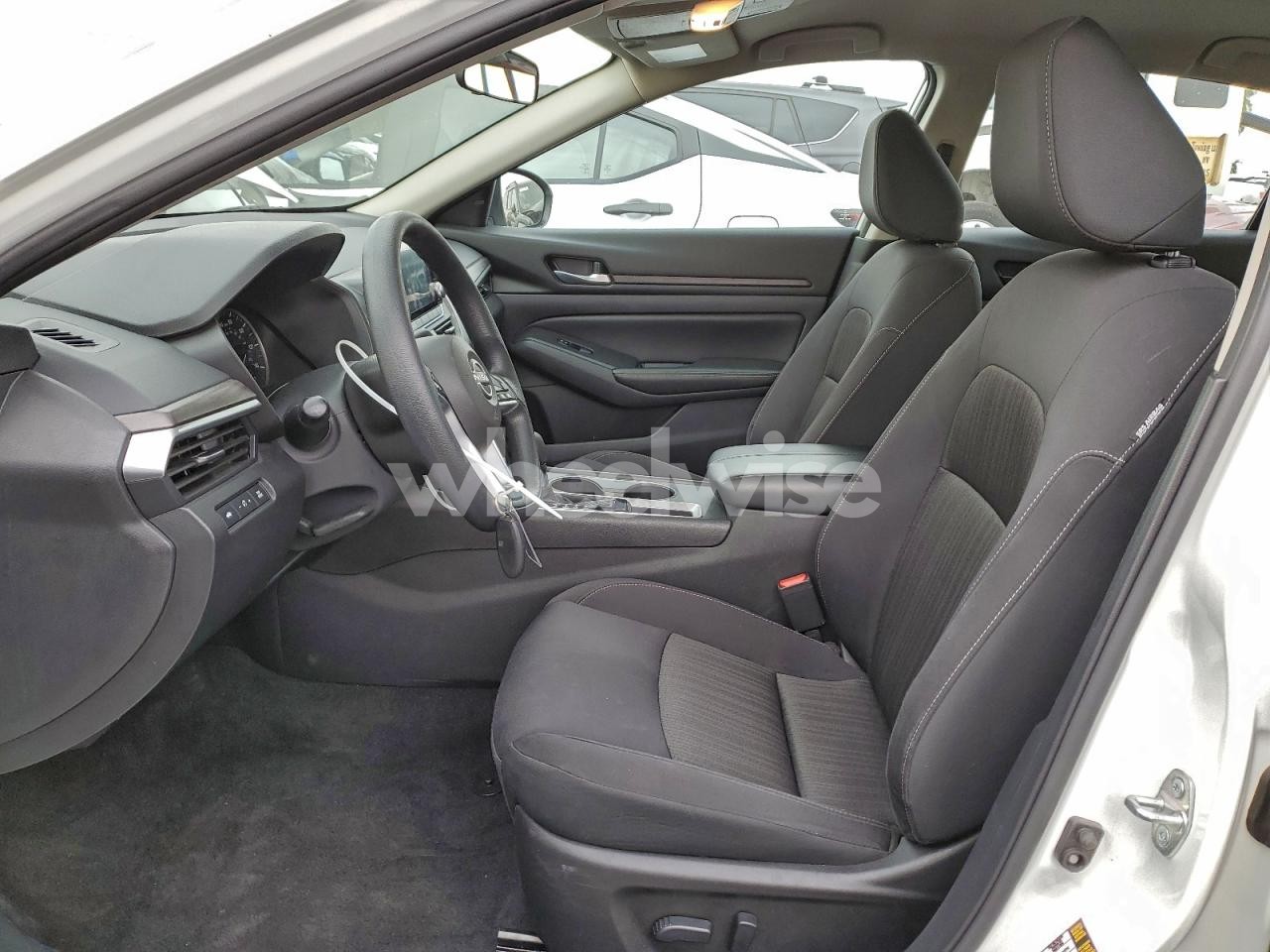 Photo 7 of 2025 NISSAN ALTIMA SV (VIN 1N4BL4DV2SN356538)