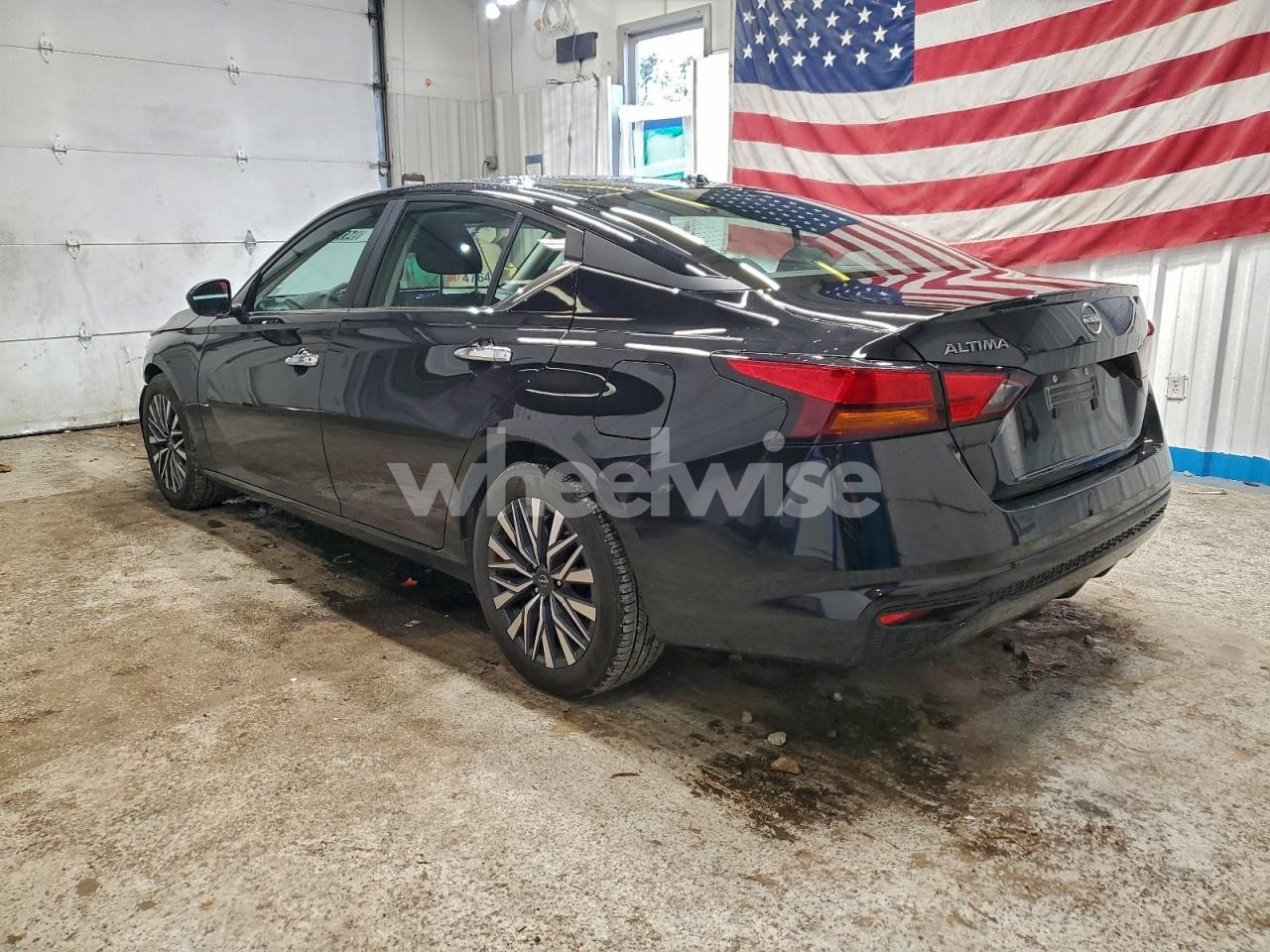 Photo 2 of 2025 NISSAN ALTIMA SV (VIN 1N4BL4DV2SN391371)