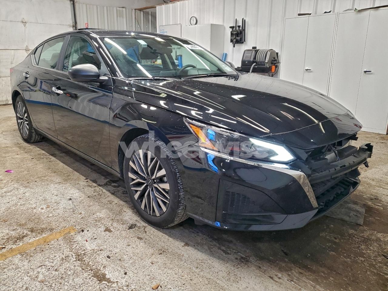 Photo 4 of 2025 NISSAN ALTIMA SV (VIN 1N4BL4DV2SN391371)