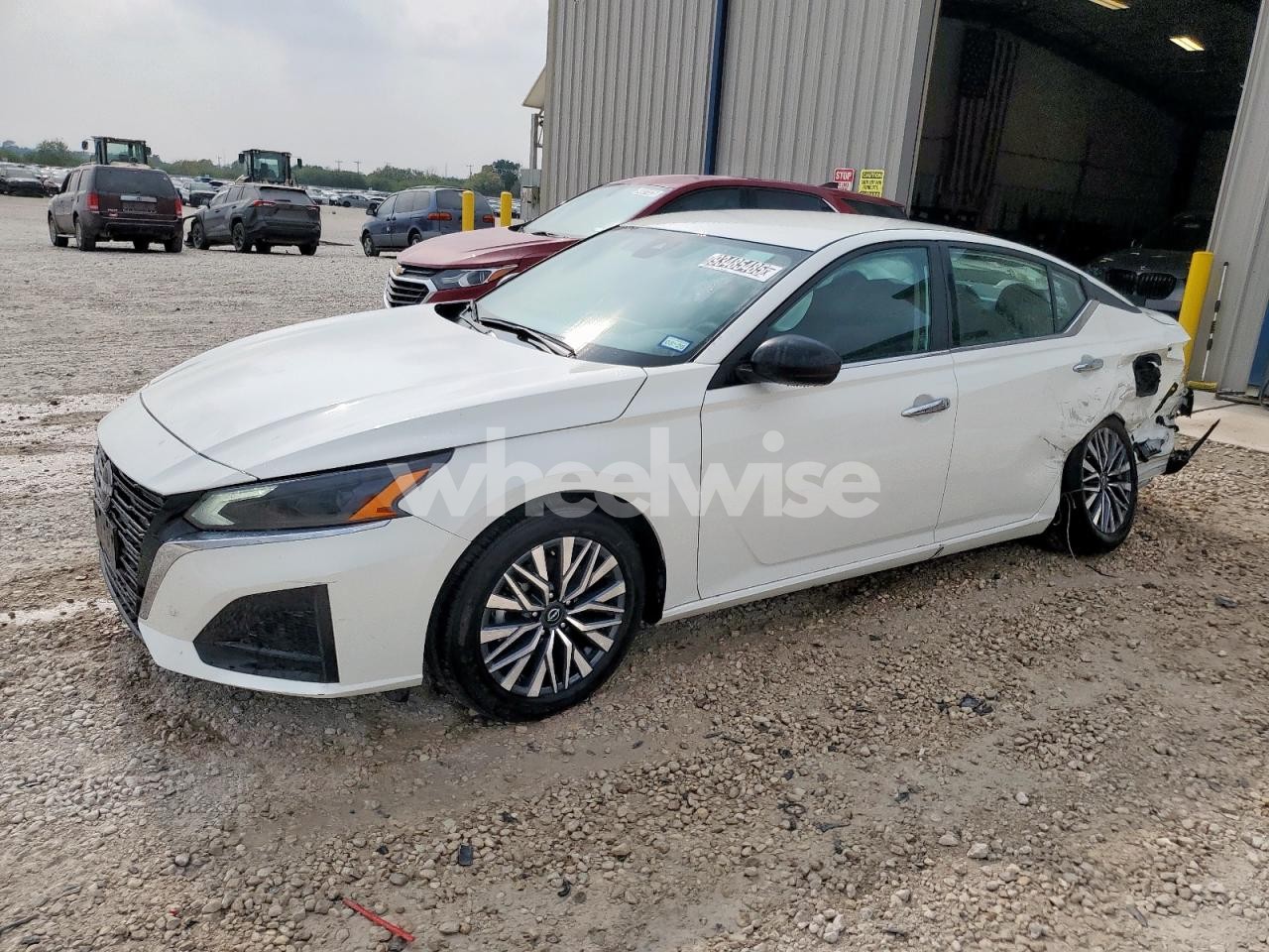 2025 NISSAN ALTIMA SV (VIN 1N4BL4DV2SN399535) main photo