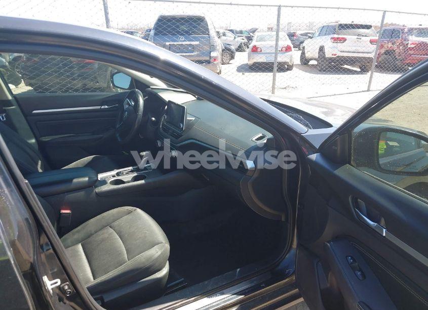 Photo 5 of 2019 Nissan Altima 2.5 SV (VIN 1N4BL4DV3KC131234)