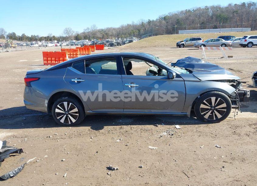 Photo 12 of 2019 Nissan Altima 2.5 SV (VIN 1N4BL4DV3KC134117)
