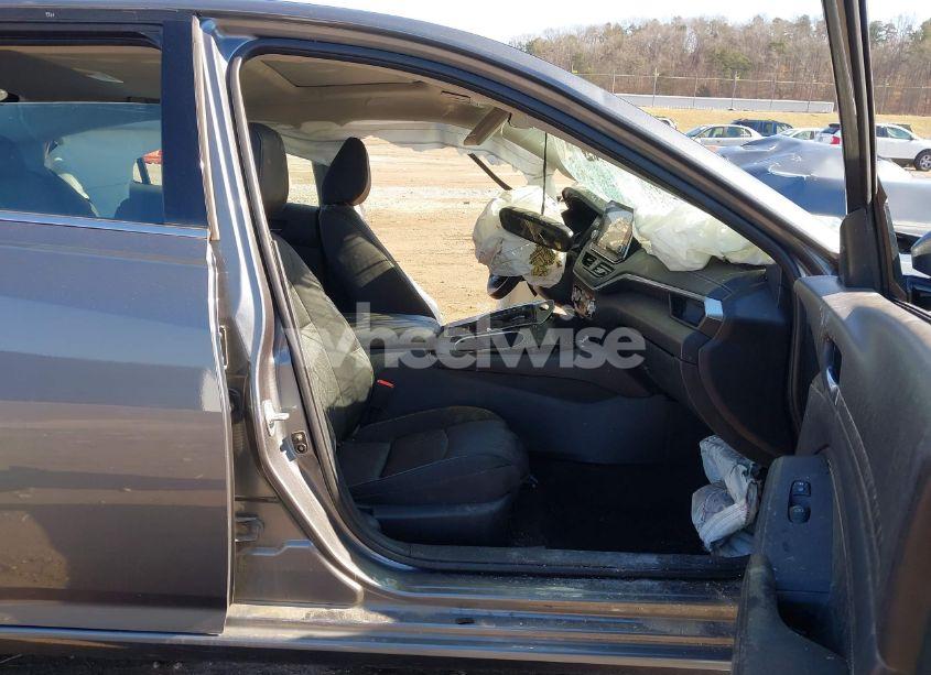 Photo 5 of 2019 Nissan Altima 2.5 SV (VIN 1N4BL4DV3KC134117)