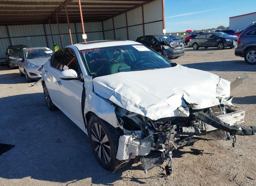 Photo 6 of 2019 Nissan Altima 2.5 SV (VIN 1N4BL4DV3KC142329)