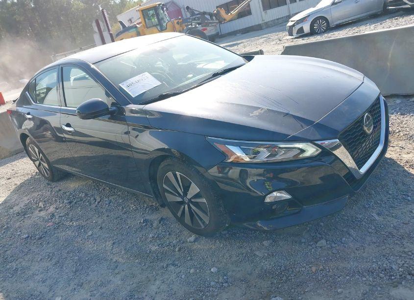 2019 Nissan Altima 2.5 SV (VIN 1N4BL4DV3KC157641) main photo