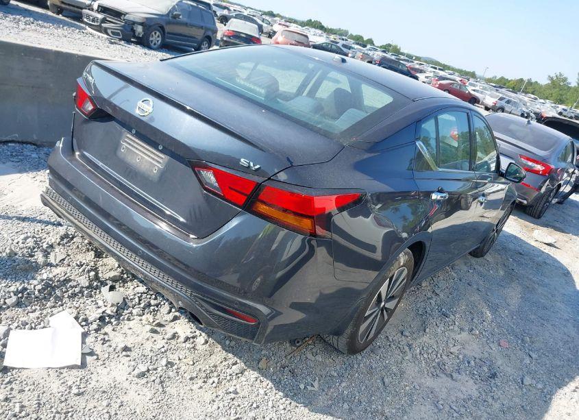 Photo 4 of 2019 Nissan Altima 2.5 SV (VIN 1N4BL4DV3KC157641)