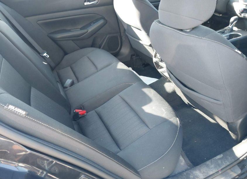 Photo 8 of 2019 Nissan Altima 2.5 SV (VIN 1N4BL4DV3KC157641)