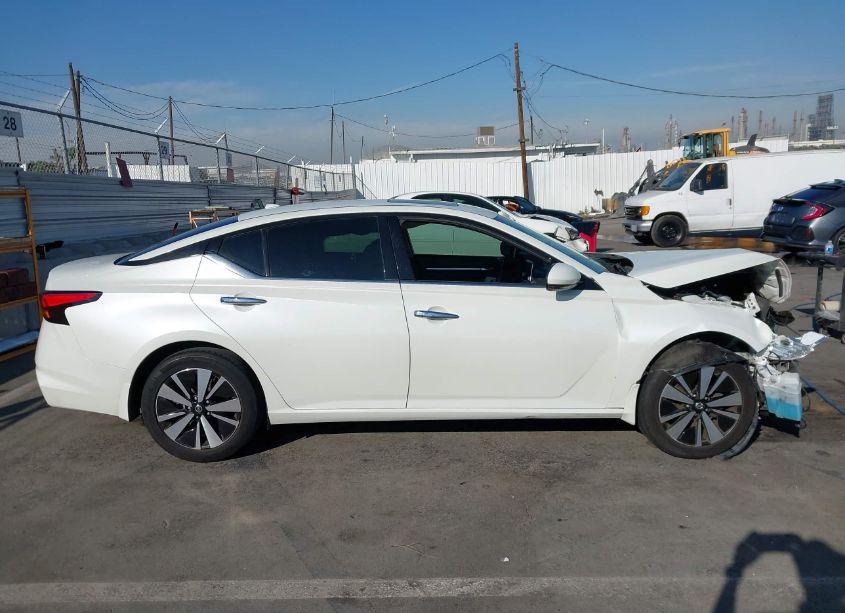 Photo 13 of 2019 Nissan Altima 2.5 SV (VIN 1N4BL4DV3KC161480)