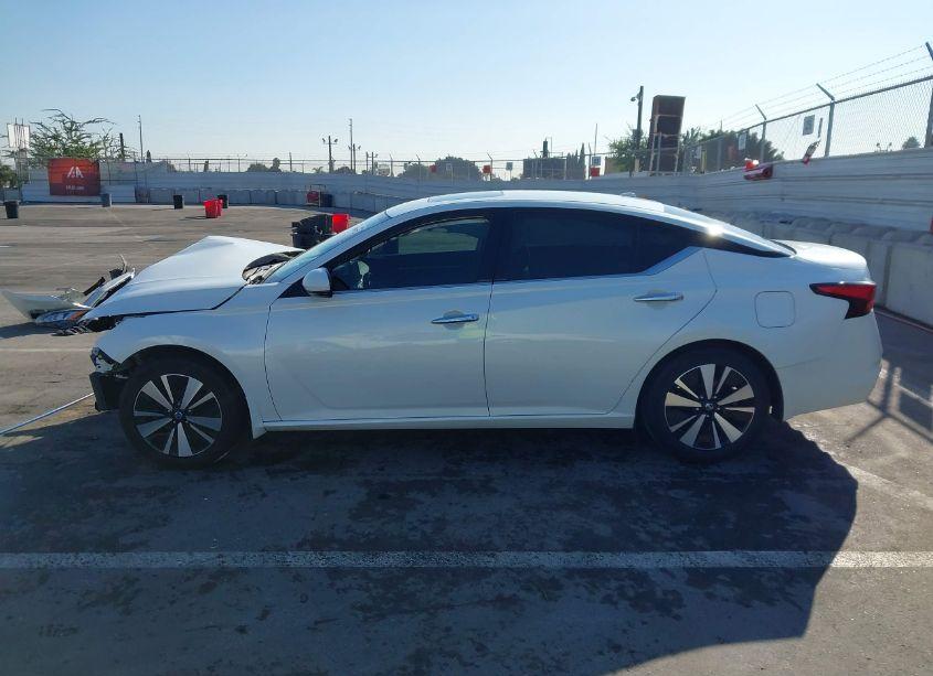 Photo 14 of 2019 Nissan Altima 2.5 SV (VIN 1N4BL4DV3KC161480)