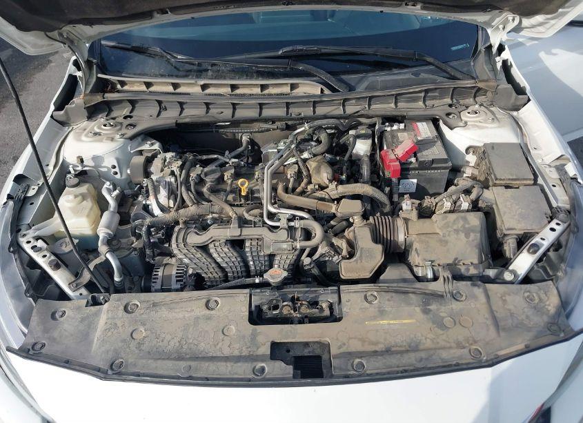 Photo 10 of 2021 Nissan Altima SV FWD (VIN 1N4BL4DV3MN304144)