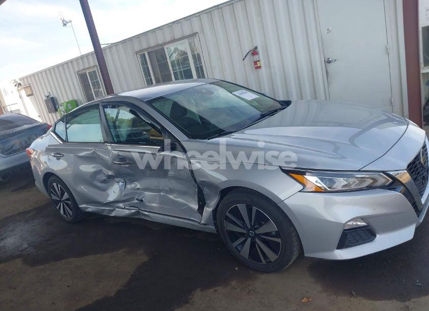 Photo 14 of 2021 Nissan Altima SV FWD (VIN 1N4BL4DV3MN334941)