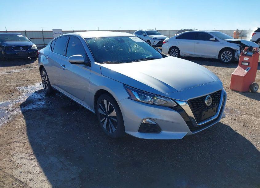 2021 Nissan Altima SV FWD (VIN 1N4BL4DV3MN342246) main photo