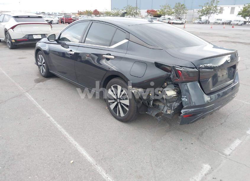 Photo 6 of 2021 Nissan Altima SV FWD (VIN 1N4BL4DV3MN365414)
