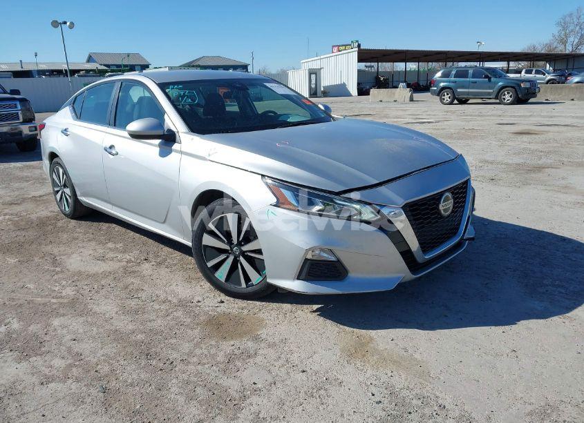 2021 Nissan Altima SV FWD (VIN 1N4BL4DV3MN368989) main photo