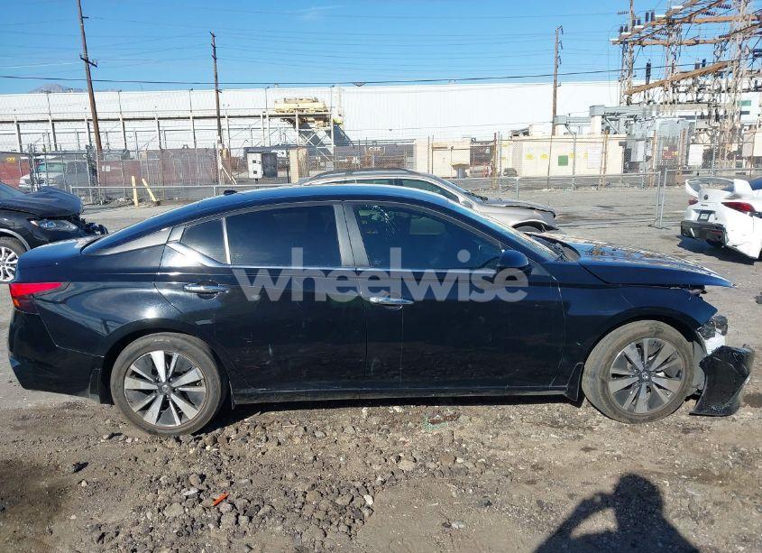 Photo 14 of 2022 Nissan Altima SV FWD (VIN 1N4BL4DV3NN323102)