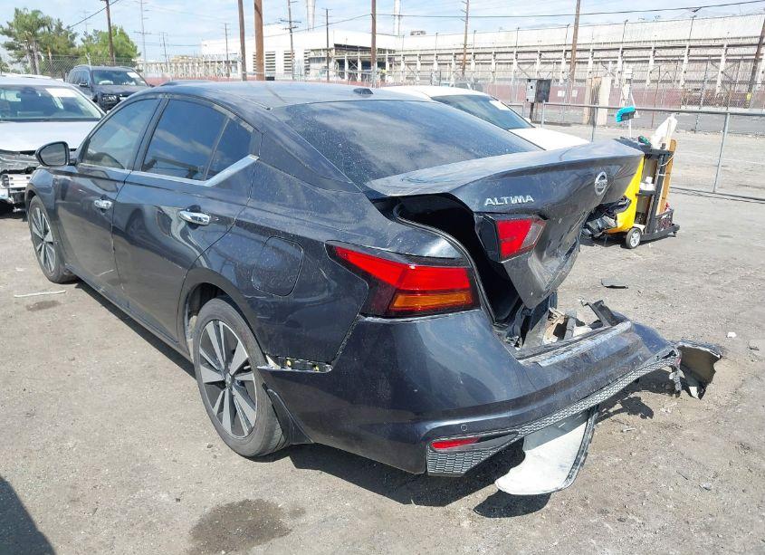 Photo 3 of 2022 Nissan Altima SV FWD (VIN 1N4BL4DV3NN378259)
