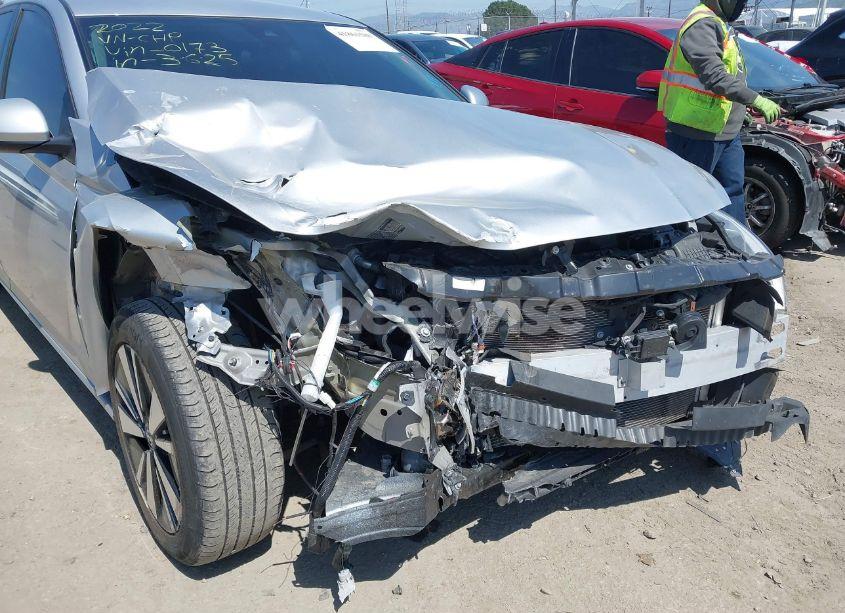 Photo 6 of 2022 Nissan Altima SV FWD (VIN 1N4BL4DV3NN380173)