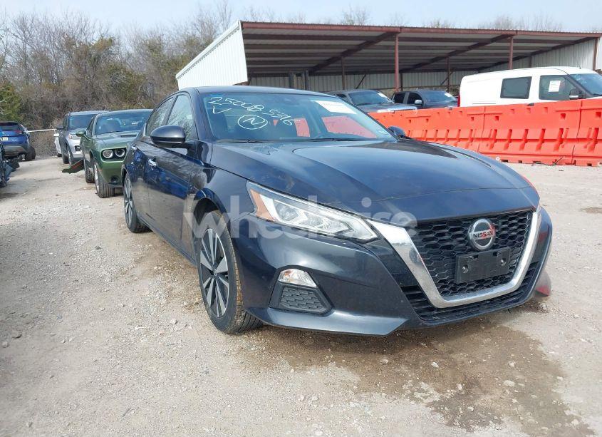 2022 Nissan Altima SV FWD (VIN 1N4BL4DV3NN388273) main photo