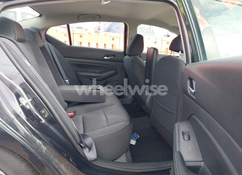 Photo 8 of 2022 Nissan Altima SV FWD (VIN 1N4BL4DV3NN388273)