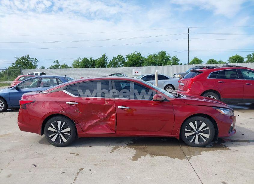 Photo 13 of 2022 Nissan Altima SV FWD (VIN 1N4BL4DV3NN409915)