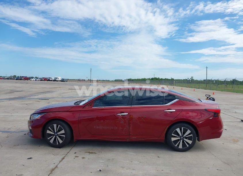 Photo 14 of 2022 Nissan Altima SV FWD (VIN 1N4BL4DV3NN409915)