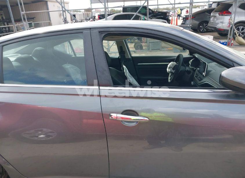 Photo 14 of 2023 Nissan Altima SV FWD (VIN 1N4BL4DV3PN316282)