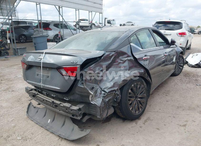 Photo 4 of 2023 Nissan Altima SV FWD (VIN 1N4BL4DV3PN316282)