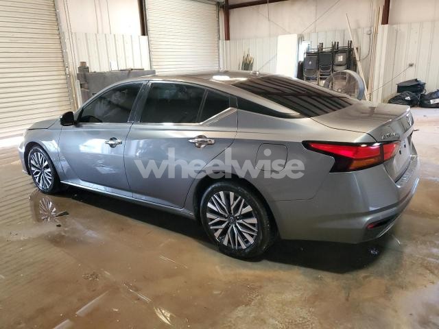 Photo 3 of 2023 NISSAN ALTIMA SV N/A (VIN 1N4BL4DV3PN323751)