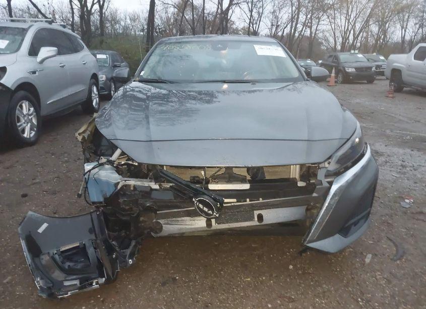 Photo 12 of 2023 Nissan Altima SV FWD (VIN 1N4BL4DV3PN338993)