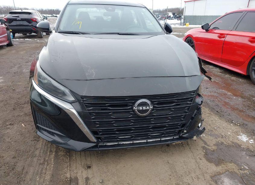 Photo 12 of 2023 Nissan Altima SV FWD (VIN 1N4BL4DV3PN340629)