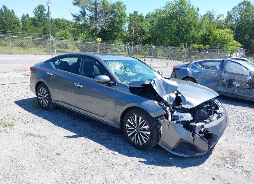2023 Nissan Altima SV FWD (VIN 1N4BL4DV3PN341683) main photo