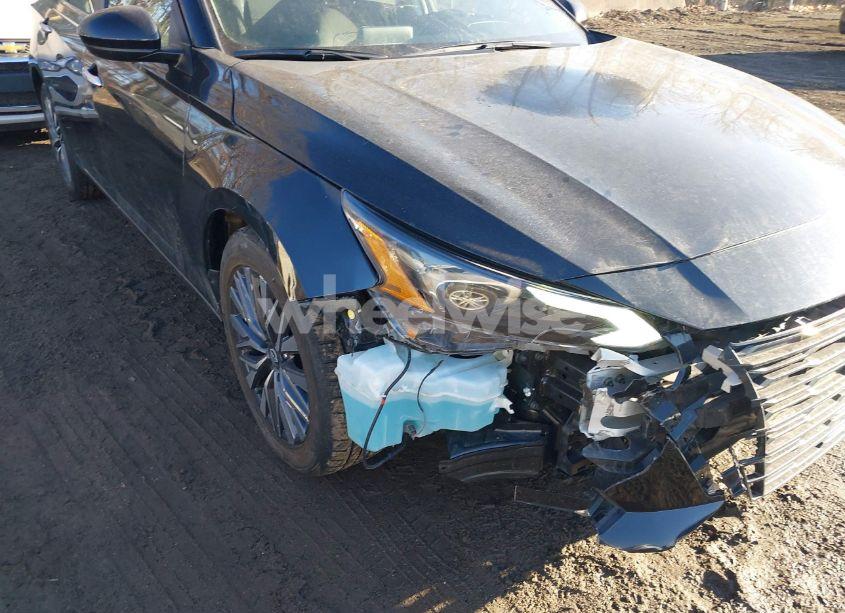 Photo 6 of 2023 Nissan Altima SV FWD (VIN 1N4BL4DV3PN348438)