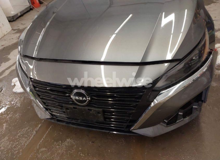 Photo 18 of 2023 Nissan Altima SV FWD (VIN 1N4BL4DV3PN353557)