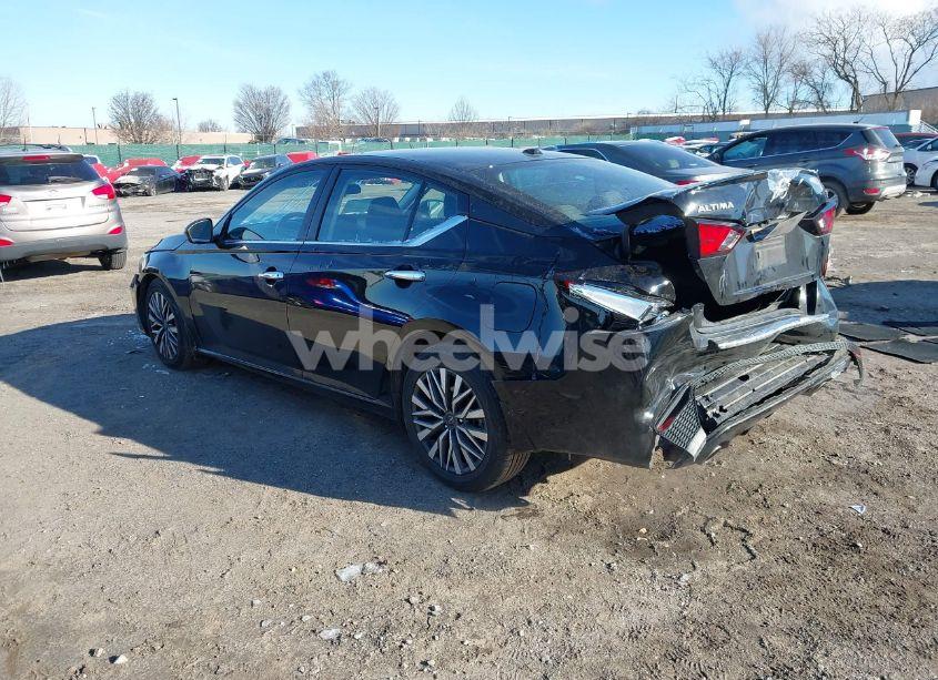 Photo 3 of 2023 Nissan Altima SV FWD (VIN 1N4BL4DV3PN361352)