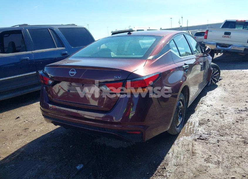 Photo 4 of 2023 Nissan Altima SV FWD (VIN 1N4BL4DV3PN375218)