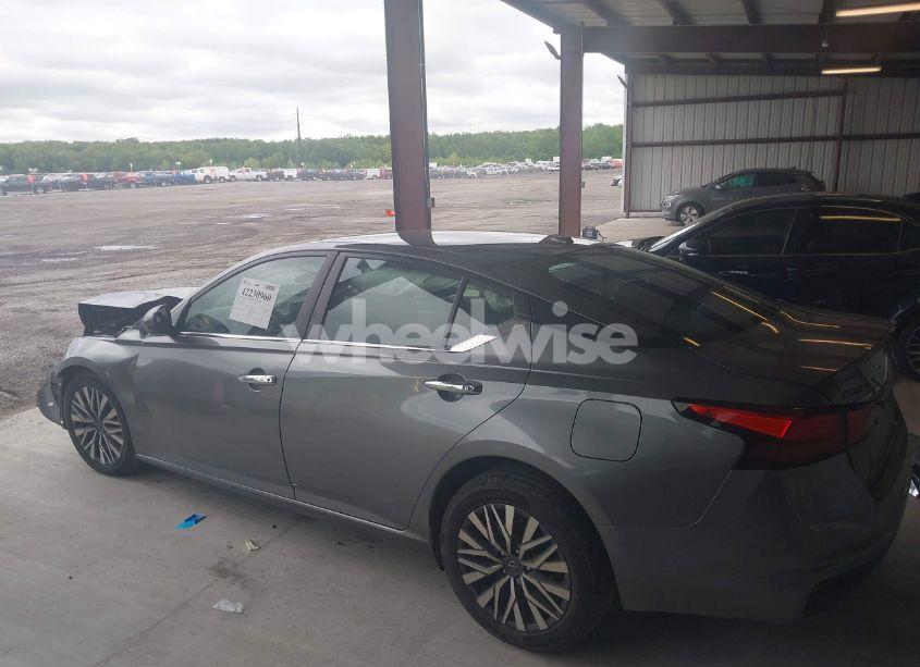 Photo 15 of 2023 Nissan Altima SV FWD (VIN 1N4BL4DV3PN375316)