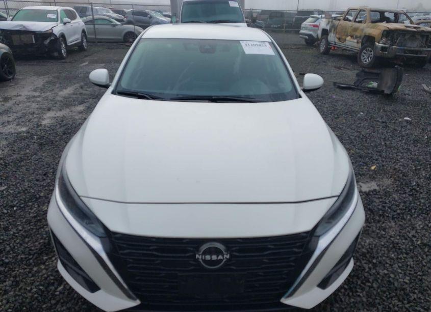 Photo 13 of 2023 Nissan Altima SV (VIN 1N4BL4DV3PN382606)