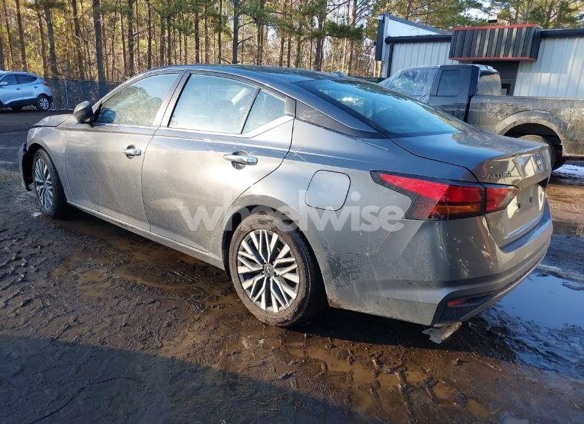 Photo 3 of 2024 Nissan Altima SV FWD (VIN 1N4BL4DV3RN312414)