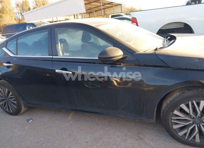 Photo 13 of 2024 Nissan Altima SV FWD (VIN 1N4BL4DV3RN349379)