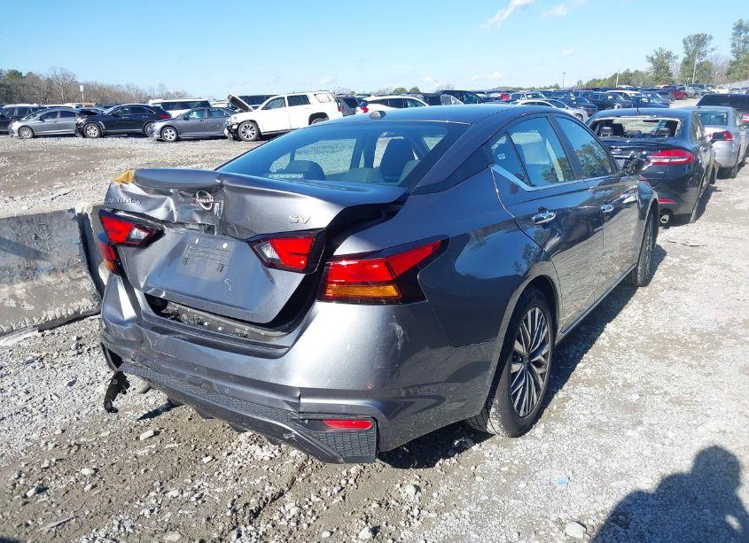 Photo 4 of 2024 Nissan Altima SV FWD (VIN 1N4BL4DV3RN365145)