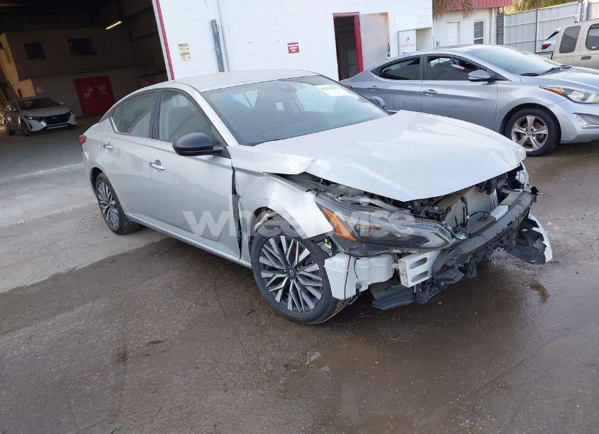 2024 Nissan Altima SV FWD (VIN 1N4BL4DV3RN375951) main photo