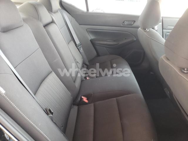 Photo 4 of 2024 NISSAN ALTIMA SV (VIN 1N4BL4DV3RN386125)