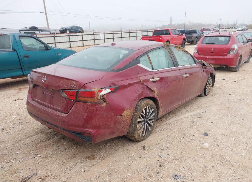 Photo 4 of 2024 Nissan Altima SV (VIN 1N4BL4DV3RN431032)