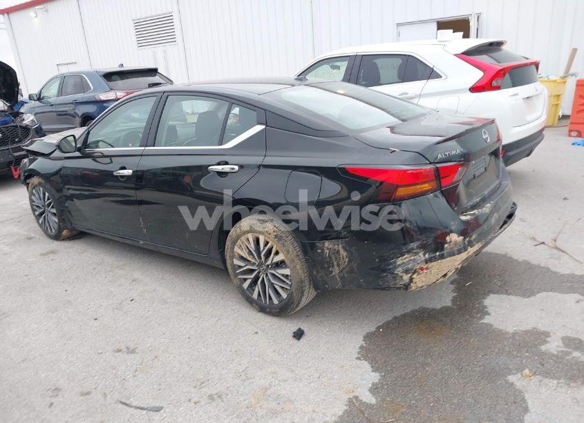 Photo 3 of 2025 Nissan Altima SV FWD (VIN 1N4BL4DV3SN334001)