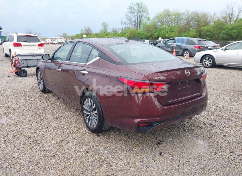 Photo 3 of 2025 Nissan Altima SV FWD (VIN 1N4BL4DV3SN335052)