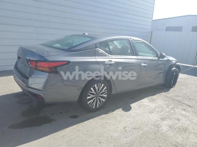 Photo 5 of 2025 NISSAN ALTIMA SV (VIN 1N4BL4DV3SN339344)