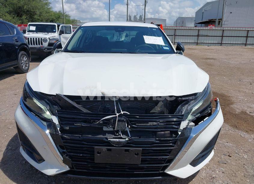 Photo 13 of 2025 Nissan Altima SV FWD (VIN 1N4BL4DV3SN364065)