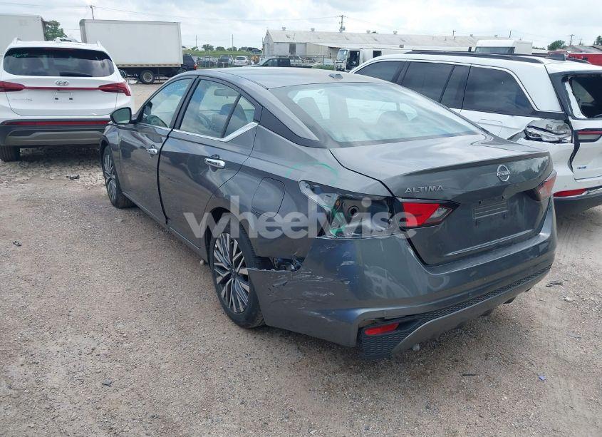 Photo 3 of 2025 Nissan Altima SV FWD (VIN 1N4BL4DV3SN366995)